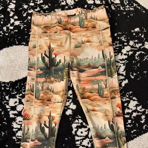 Constantly Varied Gear CVG Oasis Capri Leggings Size M